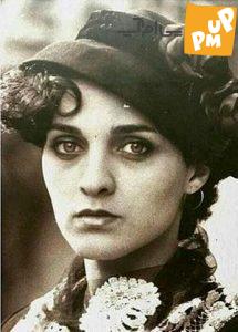 اصلا باورتان نمیشود که این خانم بسیار جوان و زیبا "رویا نونهالی" است! | عکس 1 اصلا باورتان نمیشود که این خانم بسیار جوان و زیبا "رویا نونهالی" است! | عکس